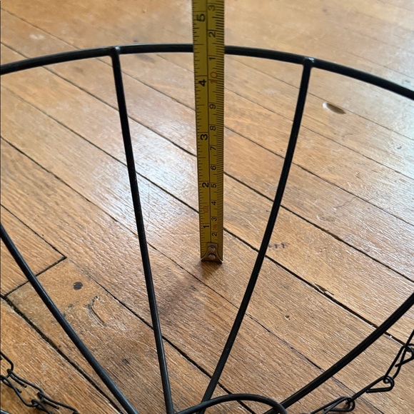 Hanging Metal Planter or Shower Caddy - Picture 9 of 9